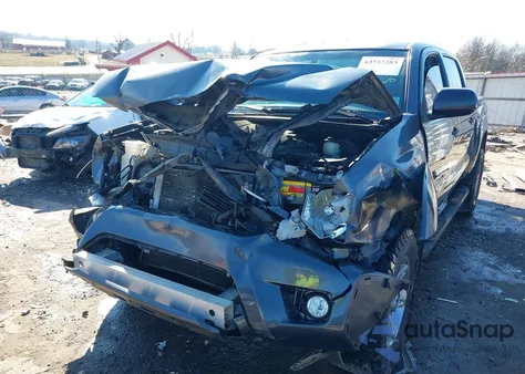 2014 Toyota Tacoma Prerunner V6 from USA, damaged, VIN 3TMJU4GN5EM157352